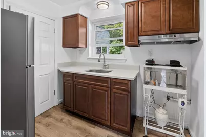 2810 Byron Court, Wheaton, MD 20902 - Photo 9