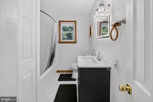 2810 Byron Ct, Wheaton, MD 20902 - Photo 19