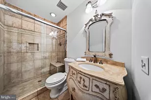 6700 Vendome Terrace, Bethesda, MD 20817 - Photo 39