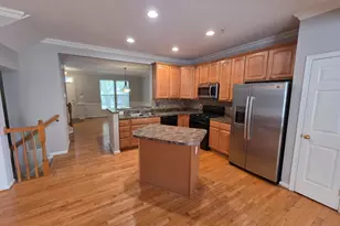 10410 Damascus Park Ln, Damascus, MD 20872 - Photo 7