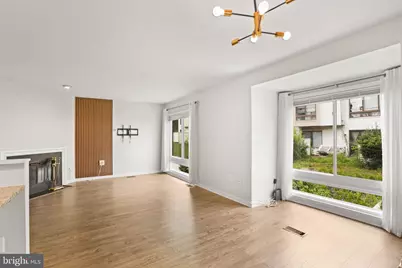 18616 Pier Point Place, Gaithersburg, MD 20886 - Photo 5