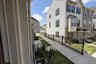 9827 Posterity Ln, Montgomery Village, MD 20886 - Photo 23