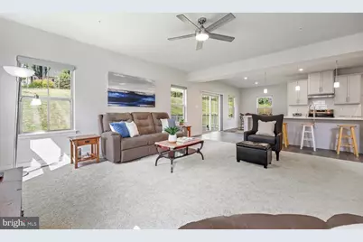 9715 Stewartown Road, Montgomery Village, MD 20886 - Photo 17