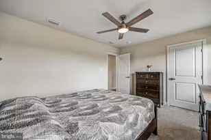 9715 Stewartown Rd, Montgomery Village, MD 20886 - Photo 31
