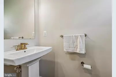 9715 Stewartown Road, Montgomery Village, MD 20886 - Photo 21