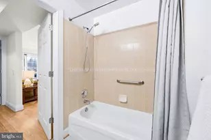 9717 Winery Ct, Gaithersburg, MD 20879 - Photo 13