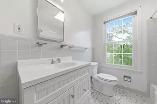 649 Azalea Dr, Rockville, MD 20850 - Photo 21
