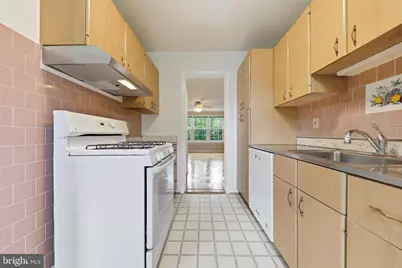 649 Azalea Drive #3, Rockville, MD 20850 - Photo 11