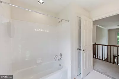 19808 Falling Spring Court, Gaithersburg, MD 20882 - Photo 39