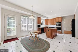 19808 Falling Spring Ct, Gaithersburg, MD 20882 - Photo 11
