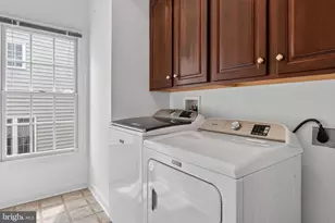 617 Bright Meadow Dr, Gaithersburg, MD 20878 - Photo 13