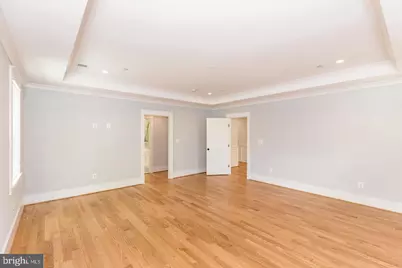6206 E Halbert Road, Bethesda, MD 20817 - Photo 13