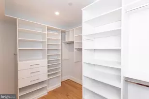 6206 E Halbert Rd, Bethesda, MD 20817 - Photo 17