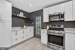 6013 Kingsford Ct, Bethesda, MD 20817 - Photo 19