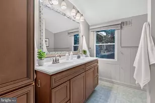 6013 Kingsford Ct, Bethesda, MD 20817 - Photo 31