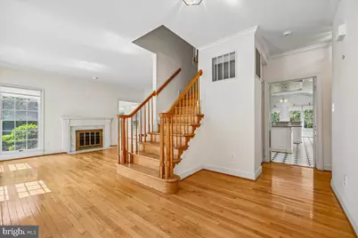 7341 Cliff Pine Drive, Gaithersburg, MD 20879 - Photo 5