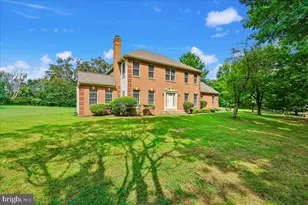 7341 Cliff Pine Dr, Gaithersburg, MD 20879 - Photo 1