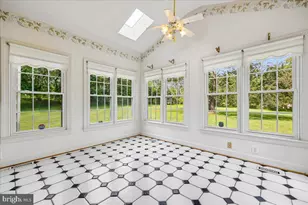 7341 Cliff Pine Dr, Gaithersburg, MD 20879 - Photo 15