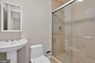 6216 Goodview St, Bethesda, MD 20817 - Photo 39