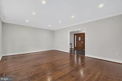 6216 Goodview Street, Bethesda, MD 20817 - Photo 9