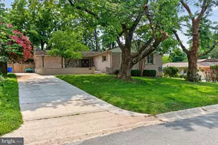 6216 Goodview St, Bethesda, MD 20817 - Photo 3