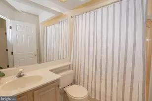127 Swarthmore Ave, Gaithersburg, MD 20877 - Photo 5