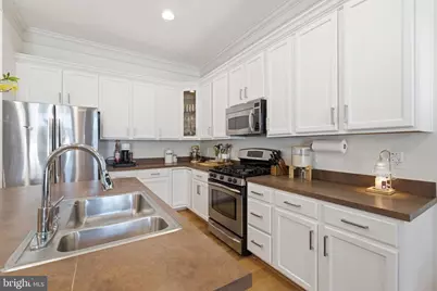 12805 Clarksburg Square Road, Clarksburg, MD 20871 - Photo 17