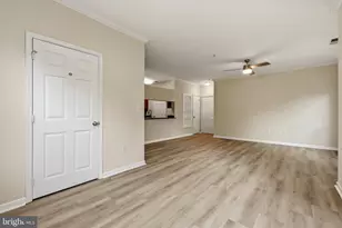 13501 Derry Glen Ct, Germantown, MD 20874 - Photo 9