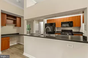 13501 Derry Glen Ct, Germantown, MD 20874 - Photo 11