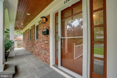 11904 Renwood Lane, North Bethesda, MD 20852 - Photo 3