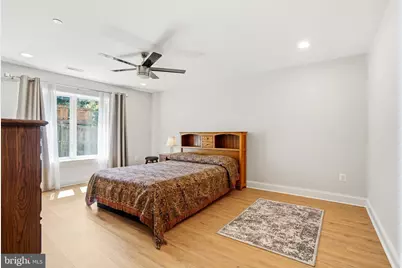 11904 Renwood Lane, North Bethesda, MD 20852 - Photo 27