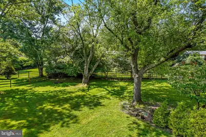 11904 Renwood Lane, North Bethesda, MD 20852 - Photo 35