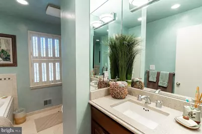 11905 Viewcrest Terrace, Silver Spring, MD 20902 - Photo 23