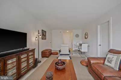 4515 Willard Avenue #906S, Chevy Chase, MD 20815 - Photo 11
