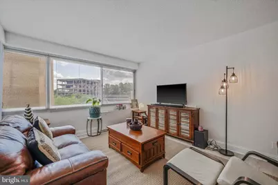 4515 Willard Avenue #906S, Chevy Chase, MD 20815 - Photo 9