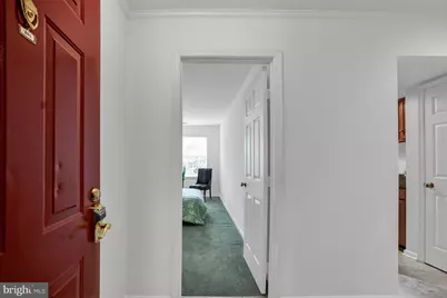 806 Amber Tree Court #806-303, Gaithersburg, MD 20878 - Photo 5