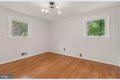5701 Radnor Court, Bethesda, MD 20817 - Photo 31