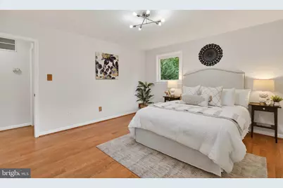5701 Radnor Court, Bethesda, MD 20817 - Photo 19