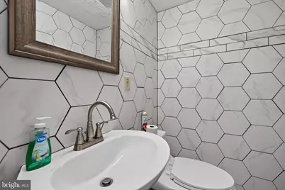 7804 Epsilon, Derwood, MD 20855 - Photo 15