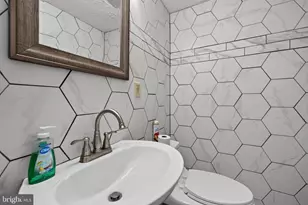 7804 Epsilon, Derwood, MD 20855 - Photo 15