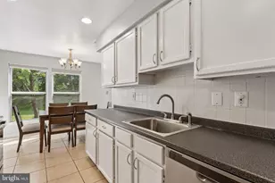 13212 Meander Cove Dr, Germantown, MD 20874 - Photo 7