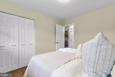 6412 Hollins Drive, Bethesda, MD 20817 - Photo 17