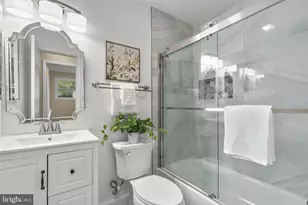 6412 Hollins Dr, Bethesda, MD 20817 - Photo 19