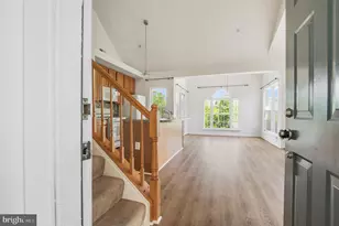 9810 Feathertree Terrace, Montgomery Village, MD 20886 - Photo 5