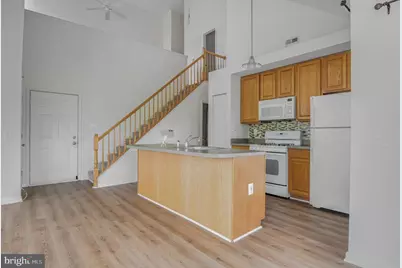 9810 Feathertree Terrace #21, Montgomery Village, MD 20886 - Photo 11
