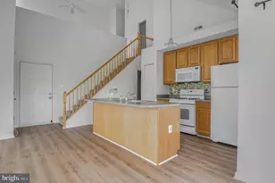 9810 Feathertree Terrace, Montgomery Village, MD 20886 - Photo 11