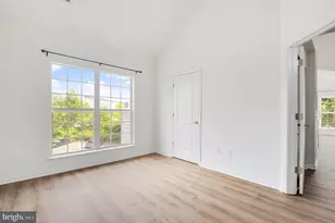 9810 Feathertree Terrace, Montgomery Village, MD 20886 - Photo 13