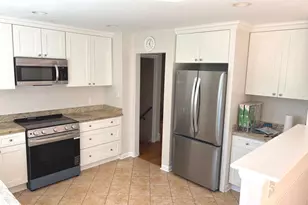 8212 Hawthorne Rd, Bethesda, MD 20817 - Photo 3