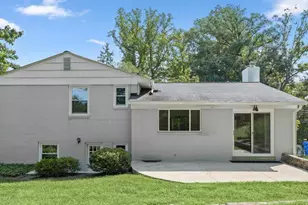 8212 Hawthorne Rd, Bethesda, MD 20817 - Photo 11