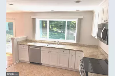 8212 Hawthorne Road, Bethesda, MD 20817 - Photo 5